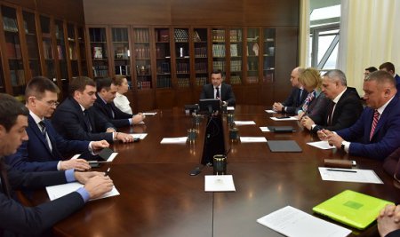 Работу с «Доброделом» и привлечение инвестиций обсудили на совещании губернатора с руководящим составом правительства Подмосковья