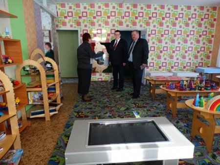 Андрей Голубев помог начать ремонт крыши в детском саду №14